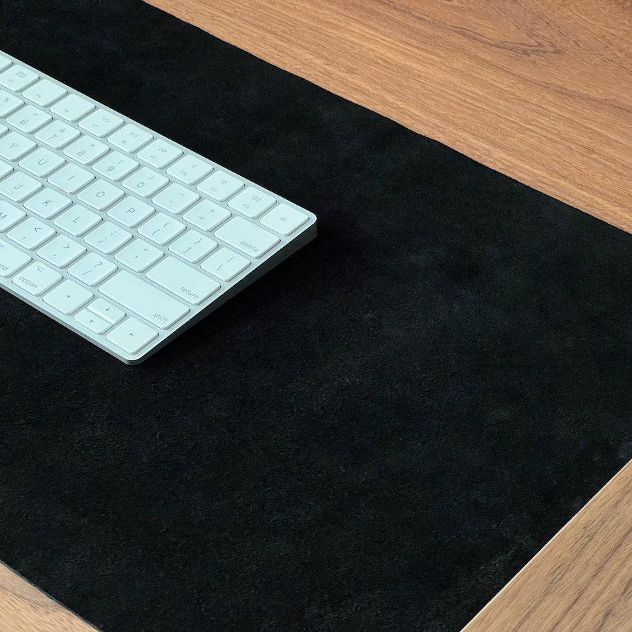 Suede desk mat - Walnut