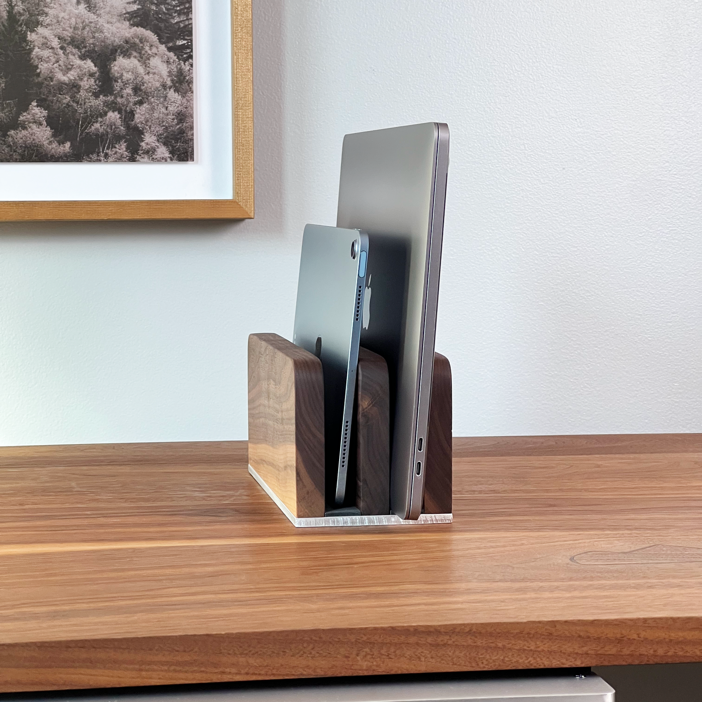 Vertical laptop stand